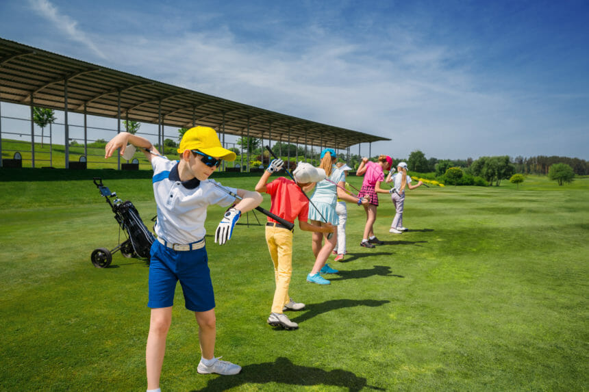 子供用のゴルフ教室